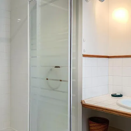 Luche Pringe O-925 Дом отдыха Le Lude