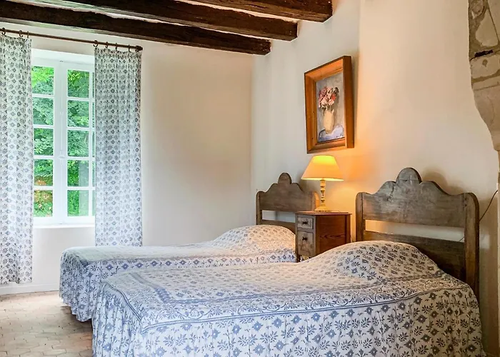 Hébergement de vacances Luche Pringe O-925 *